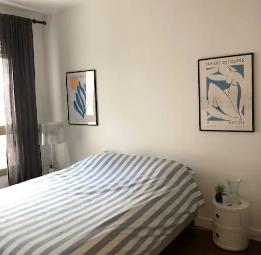 Appartement Cosy Et Calme - Au Coeur De Levallois - Avec Balcon