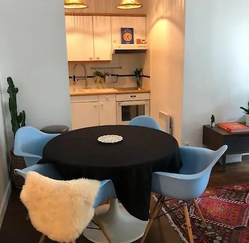 Appartement Cosy Et Calme - Au Coeur De Levallois - Avec Balcon